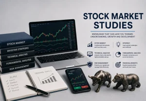 Person researching stock market trading courses and comparing important questions before enrolling in a financial education program